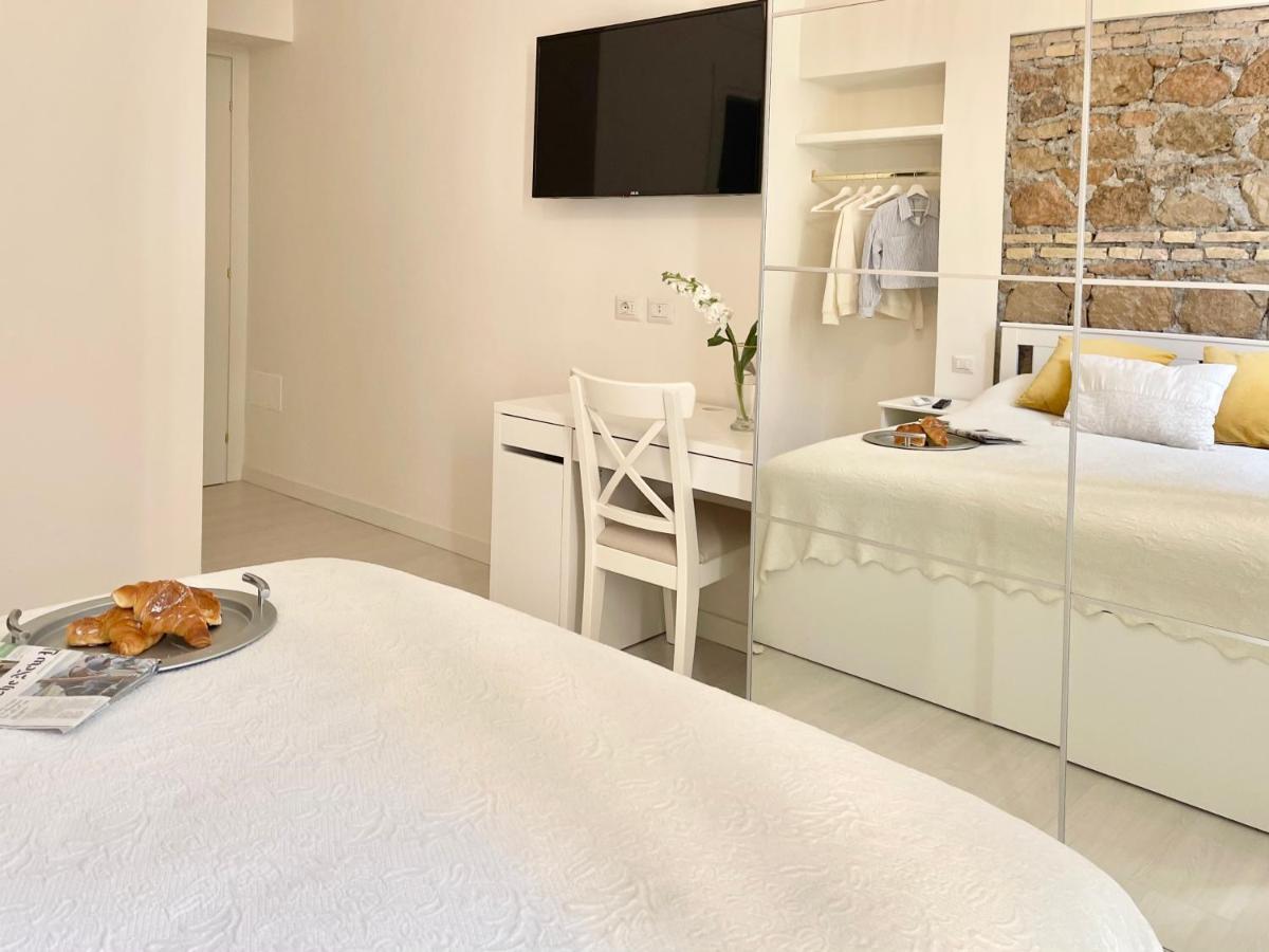 The Savoy Suite Rzym Zewnętrze zdjęcie